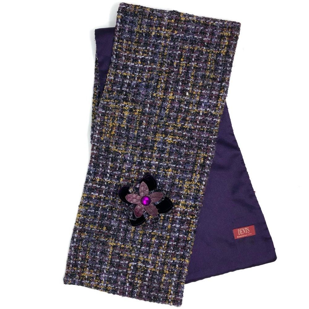 Dents vintage satin lined tweed scarf with removable flower brooch 63” x 8.5”